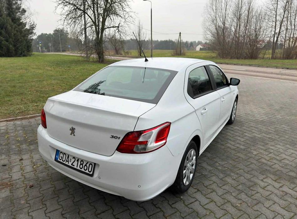 Peugeot 301  Benzyna 1.2 // Klima