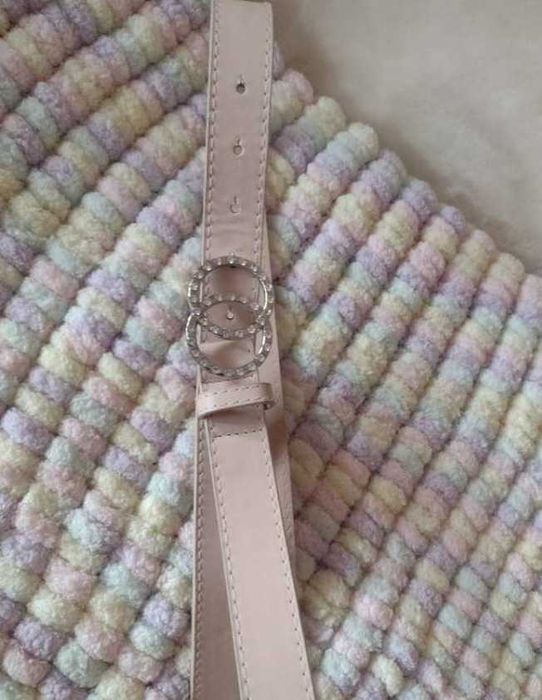 Bogato zdobiony pasek do sukienki z Londynu, Top Vintage