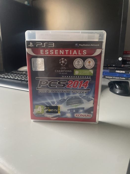 Comando de ps3+carregador+jogos