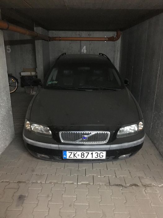 Miejsce Miejsca postojowe Garaż Koszalin Hołdu Pruskiego