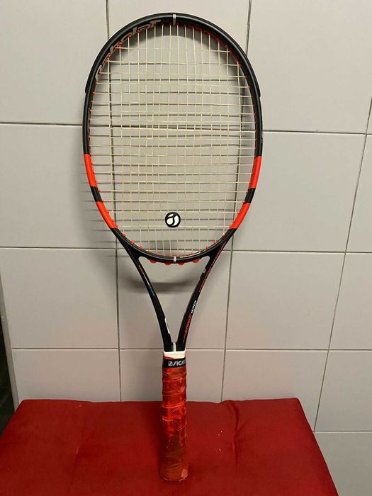 Raquete Babolat Pure Strike 100 - 3:4 3/8 290g 645cm2 Balance 320mm