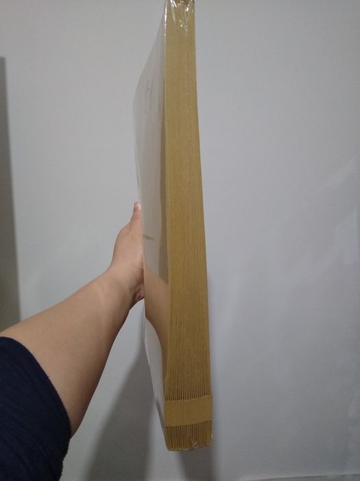 Brązowe koperty B4 rozszerzane