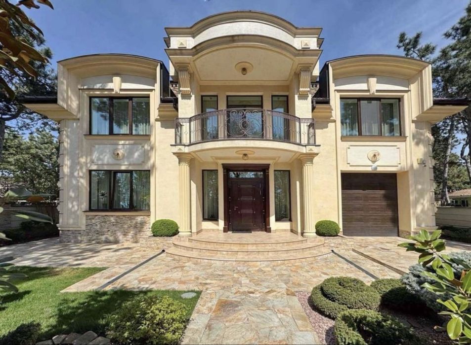 Элитный дом возле моря в Одессе