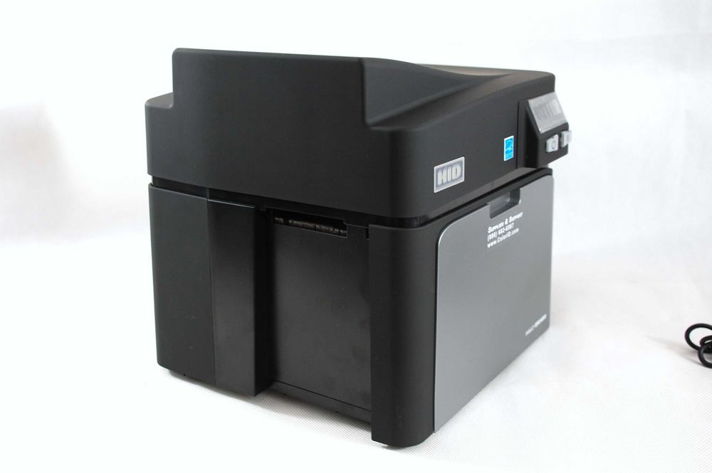FARGO DTC4000 принтер пластикових карт 1-сторонній, пробіг 1600 карт