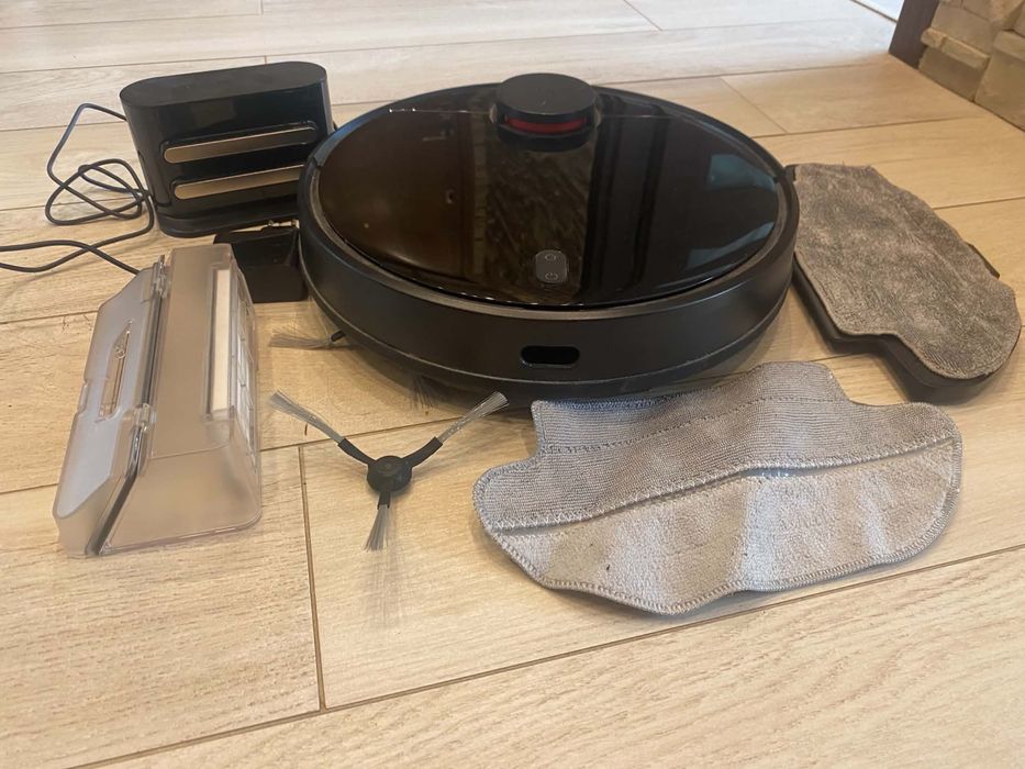 Sprzedam robot sprzątający Xiaomi z funkcją mopowania – stan bardzo dobry