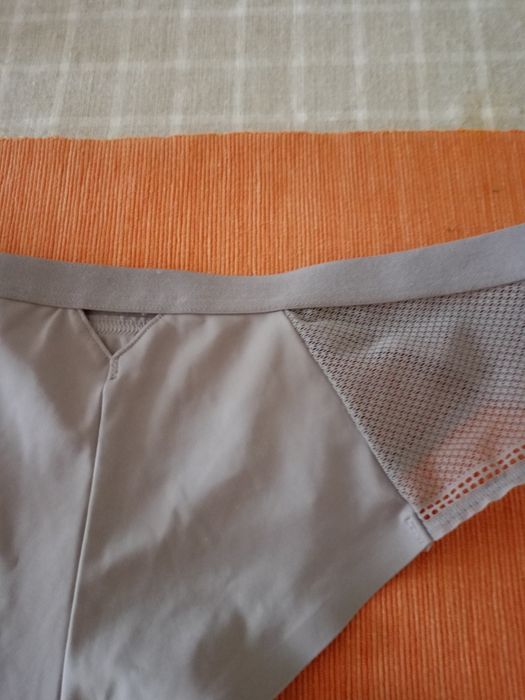 Stringi damskie,kolor mysi.