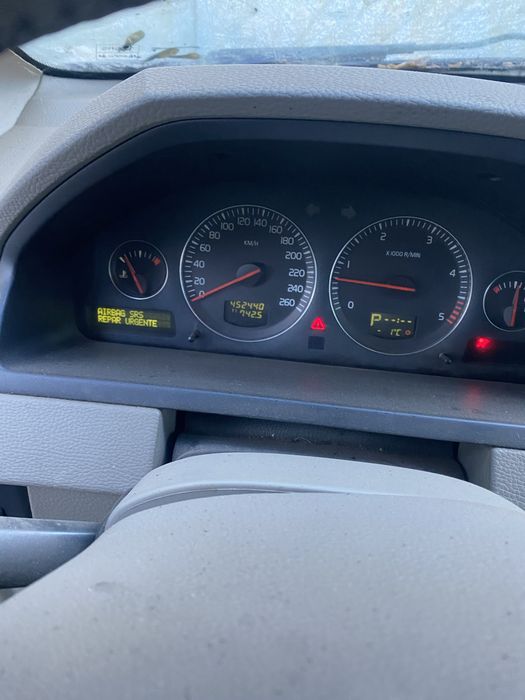 Продається Volvo CX90 2.4дизель для військових на польських номерах