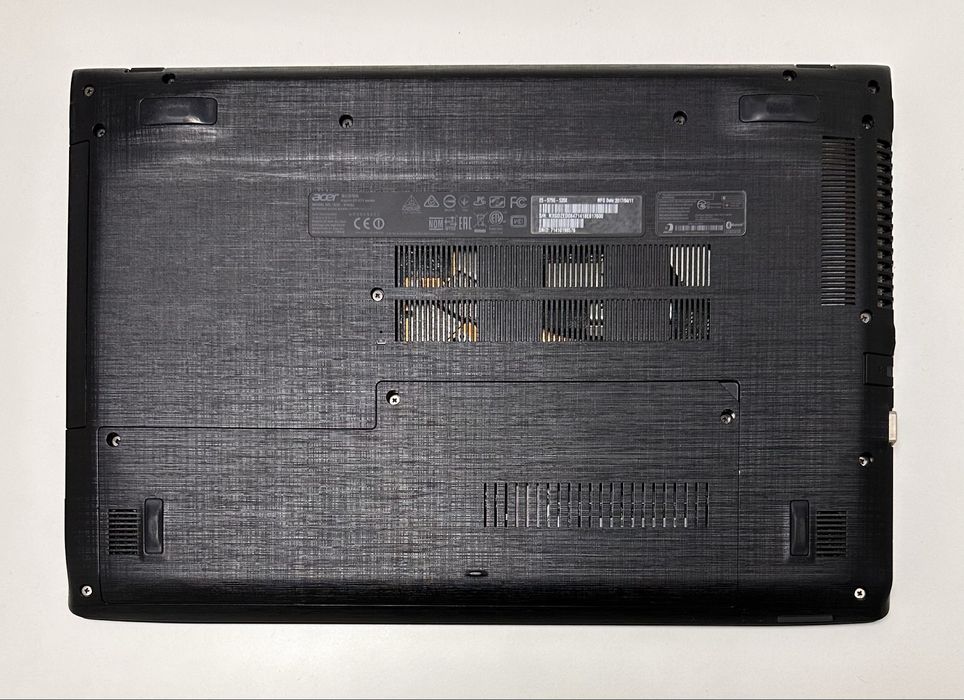 Acer E5-575G-535x 15.6"FullHD i5-7200 супер акумулятор/ Дивіться опис та фото