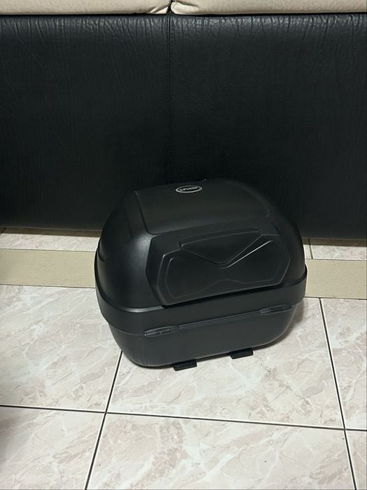 Mala GIVI com suporte