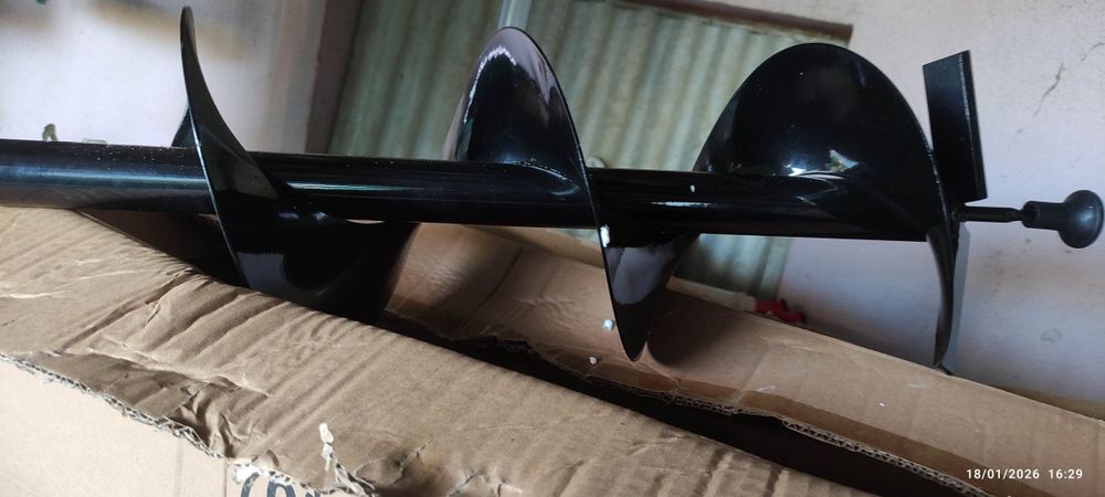 Brocas de furo de terra