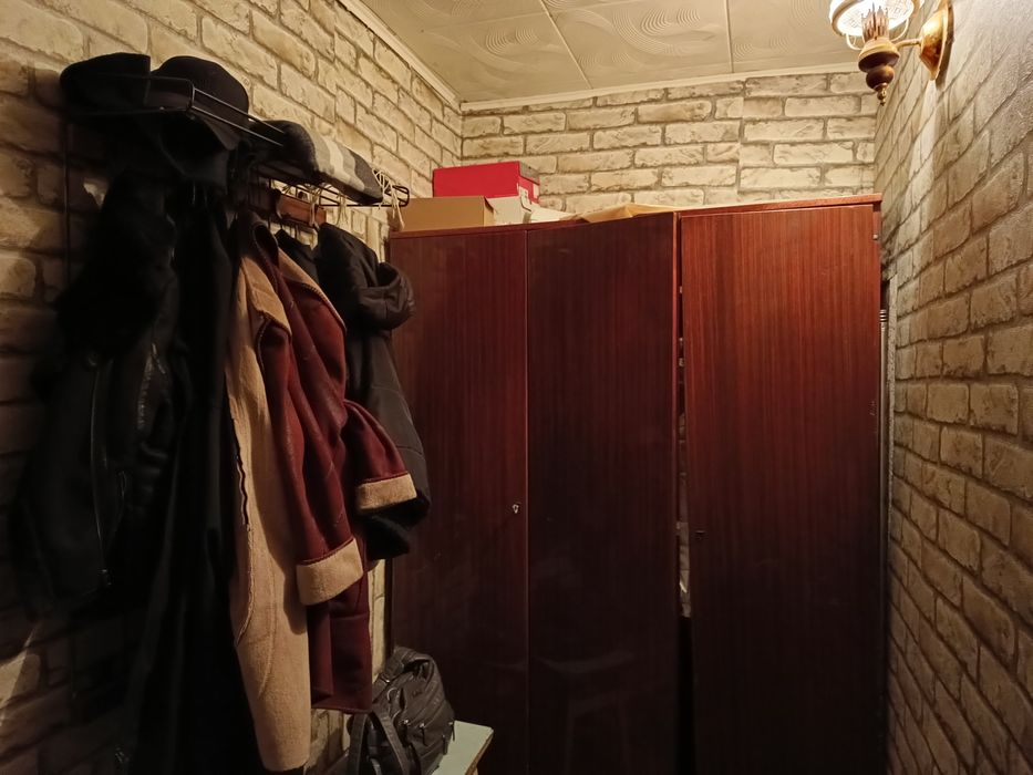 Квартира прос.Миру, 3-кімнатна, світло не вимикають