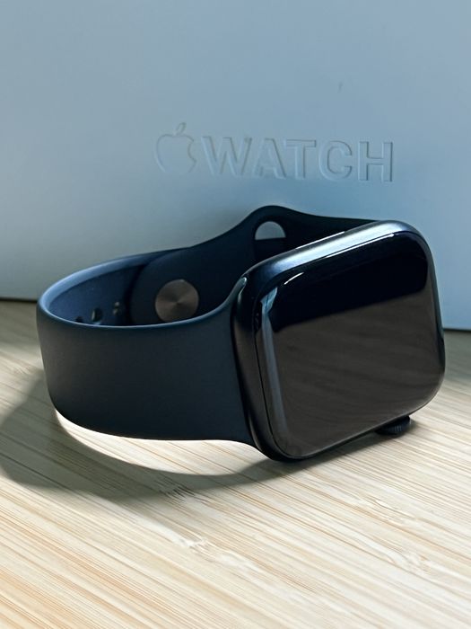 Apple Watch Series 8 45mm GPS + Cellular