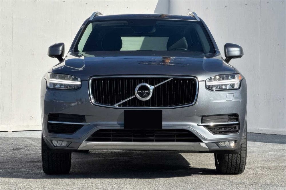 Volvo XC90 T6 Momentum      2017