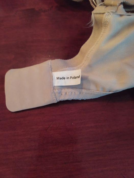 Продам бюстгальтера,большой размер