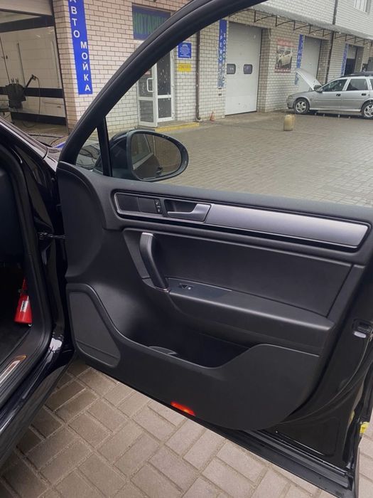 Volkswagen Touareg 2015 VIN WVGZZZ7PZGD023047 фото оголошення 5 з 8