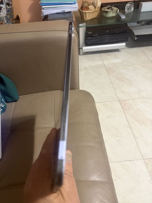 Ipad M1 air 5 wifi celuar como 10 ciclos carregamento