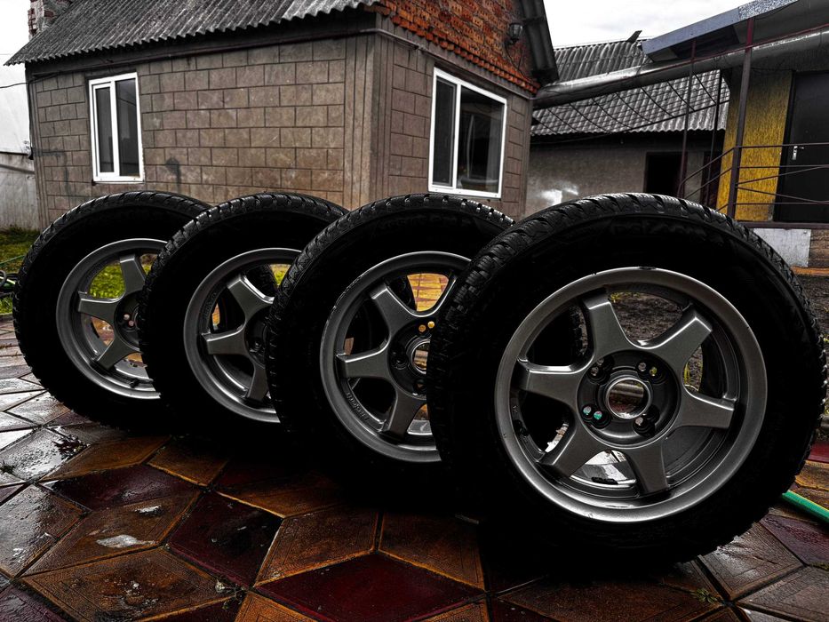 Ковані диски  r14 розсвердловка