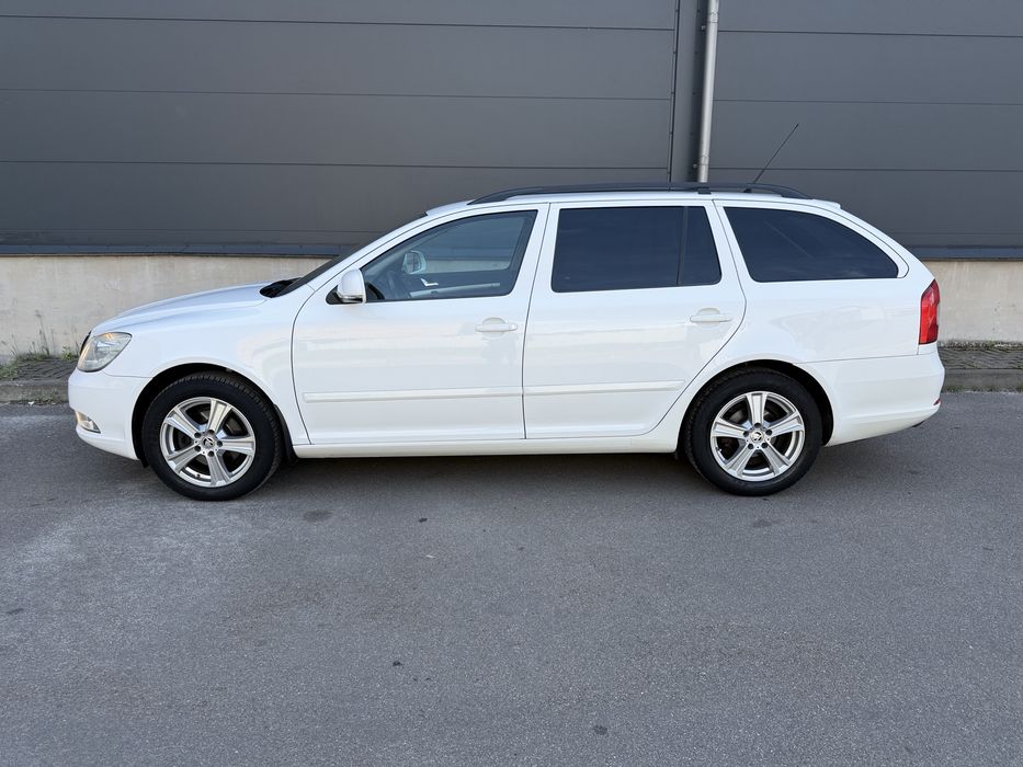 Skoda Octavia A5 1.6 MPI Шкода Октавія А5 2009 універсал
