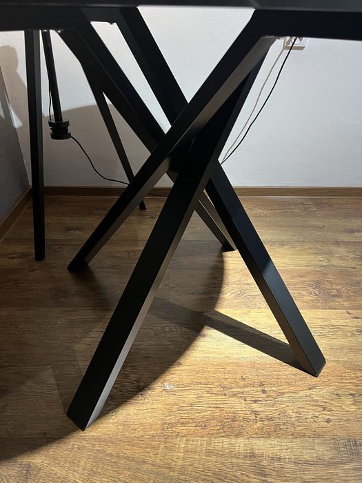 Stół ikea MARIEDAMM imitacja marmuru, 105 cm