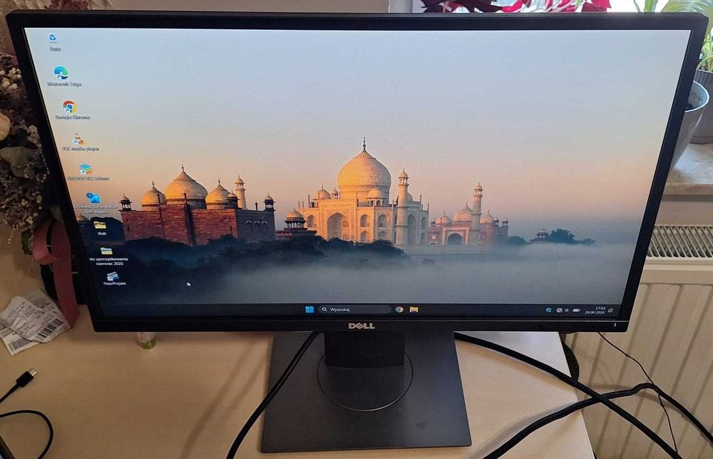 Monitor Dell 24 cale 1920x1080 Full HD