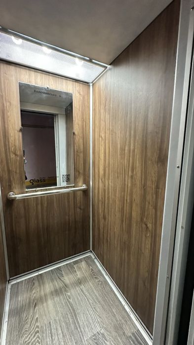 Продаж 4-х кімн квартири вул. Коломийська