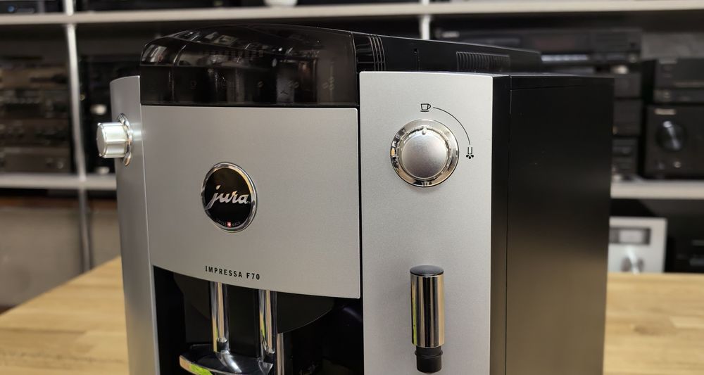 Кавова машина Jura Impressa F70