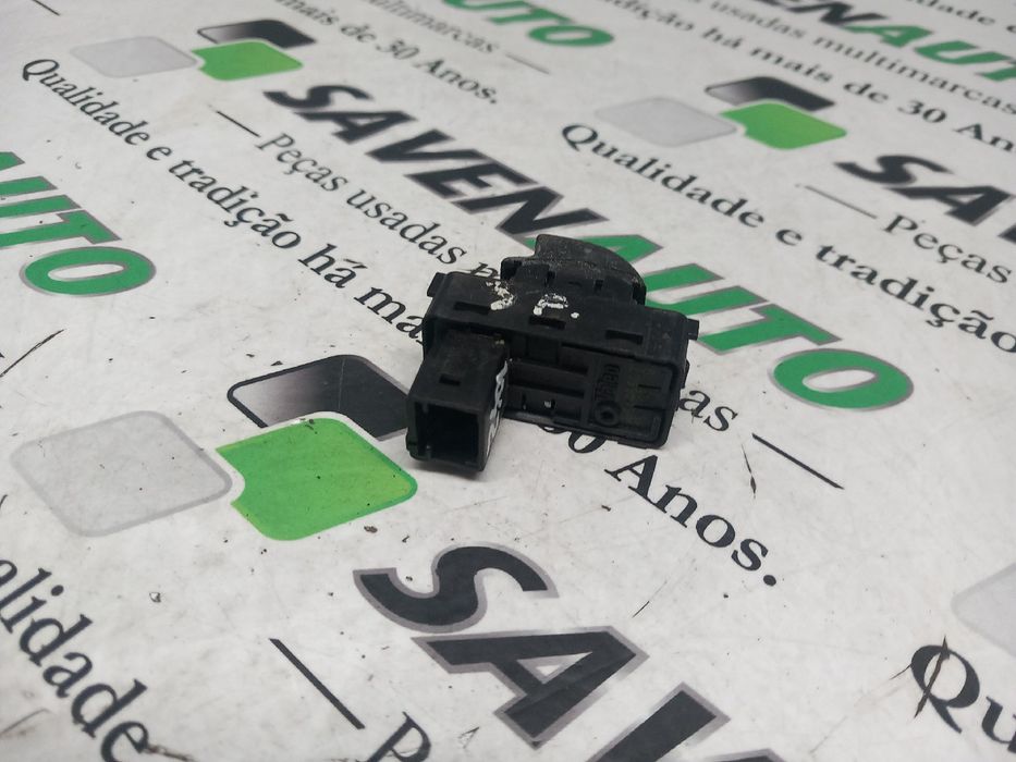 Comando / botão / interruptor vidros frente direito CITROËN C4 II (B7)