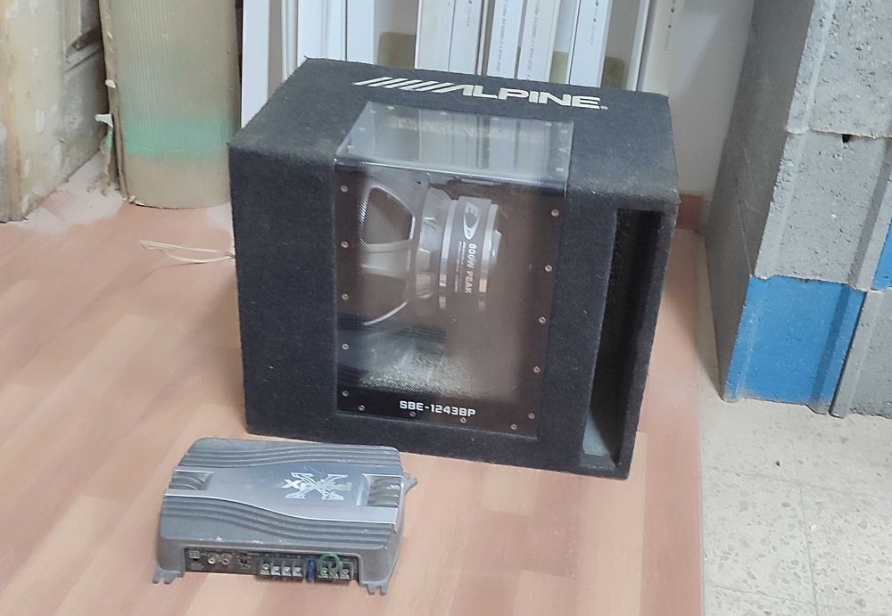 Subwoofer Alpine 800W + Amplificador Oferta