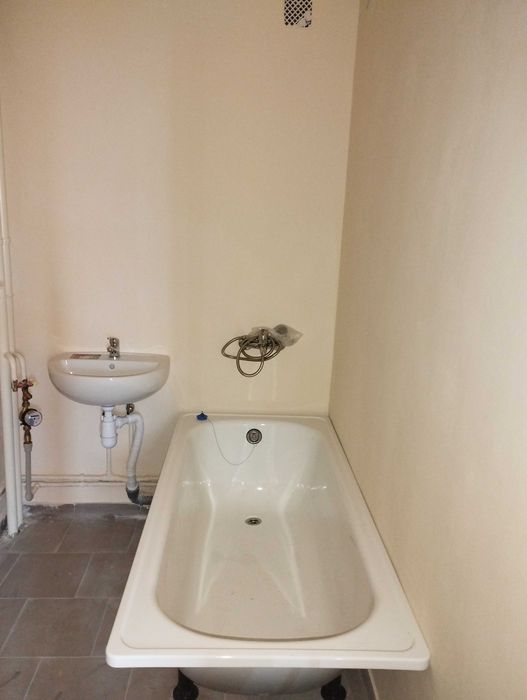 Продаю 3-кімнатну квартиру в новобудові на Леваневського з ремонтом