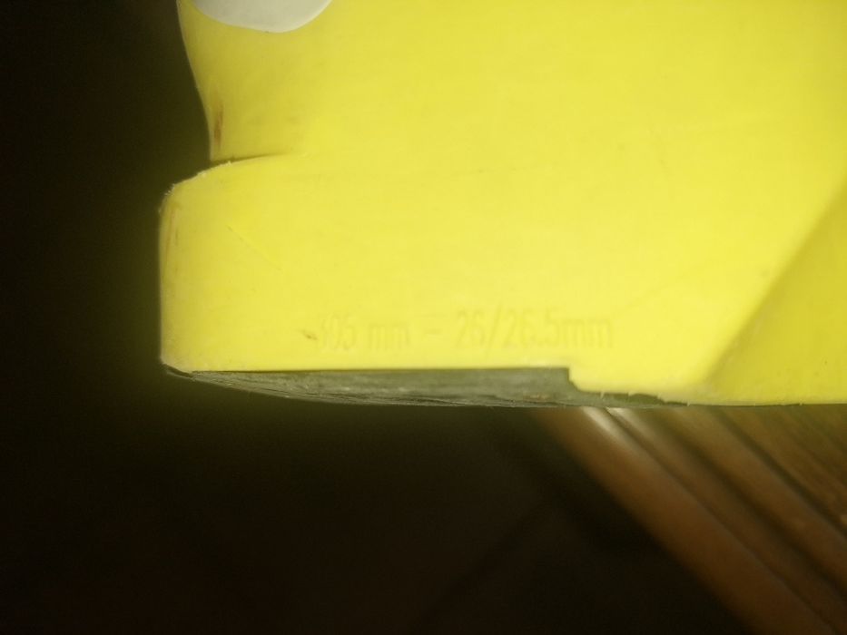 Buty narciarskie 26.5 Salomon XMAX LC 80
