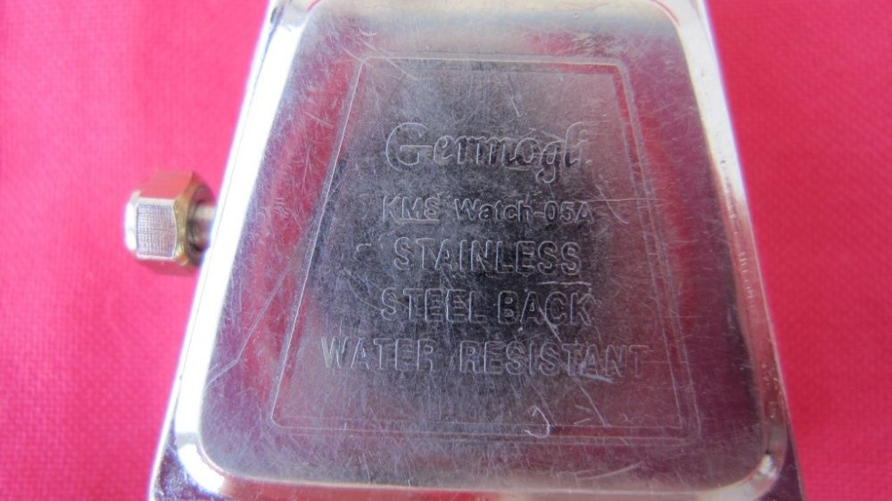 Часы брелок в виде ключа