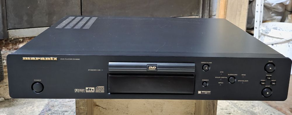 Marantz  DVD програвач.