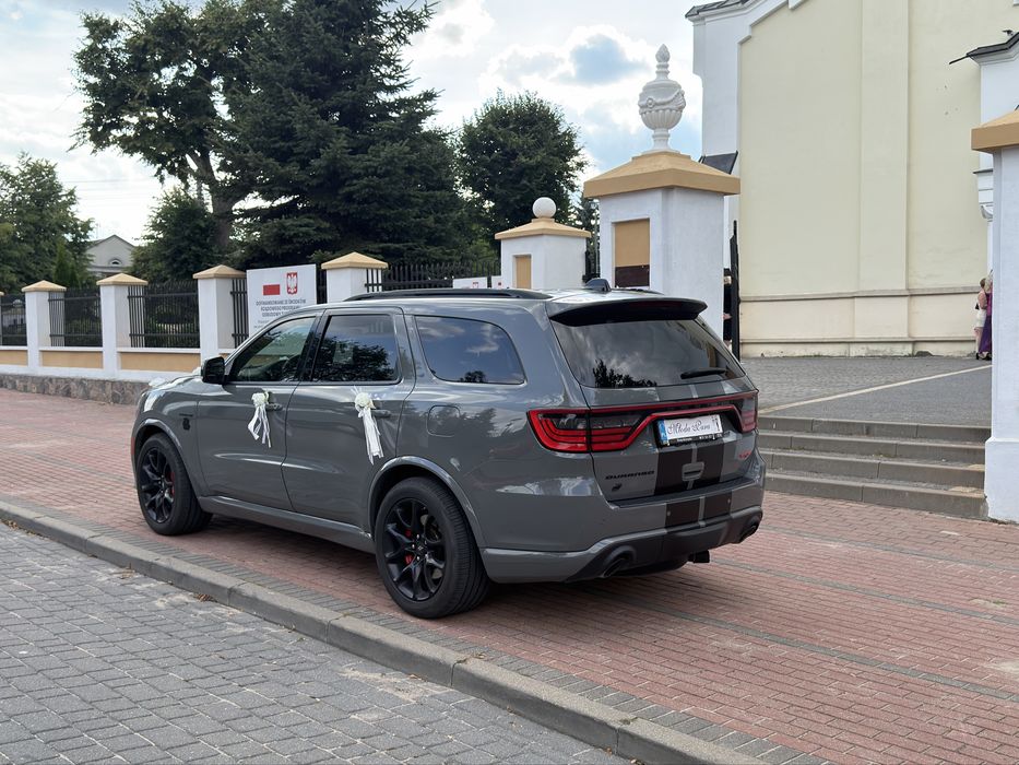 Auto do ślubu Dodge Durango SRT