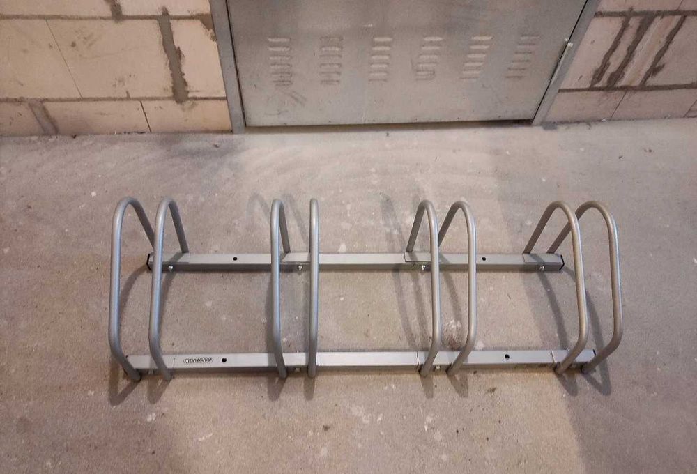 Stojak Na Rowery 4 Stanowiska Parking Rowerowy Metalowy NOWY FV23%