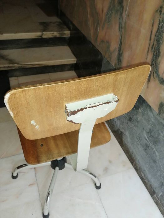 Cadeira vintage design industrial