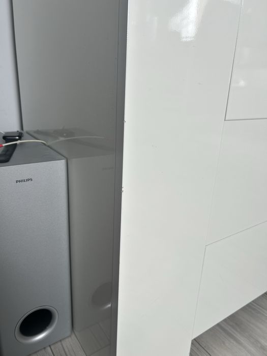 Komoda lakierowana biała