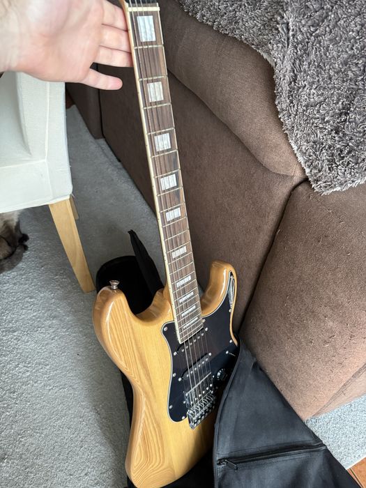 Guitarra elétrica Stagg