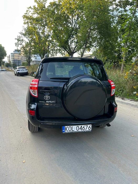 Toyota Rav 4  2012 rok   171kkm