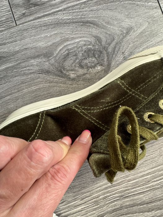 Welurowe trampki na platformie Superga 38