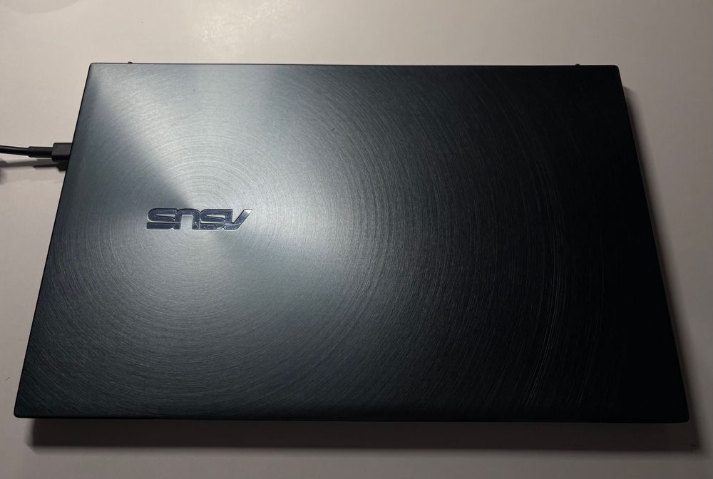 ASUS ZenBook 14 UX425EA | i5-1135G7 | 16GB RAM | Idealny stan