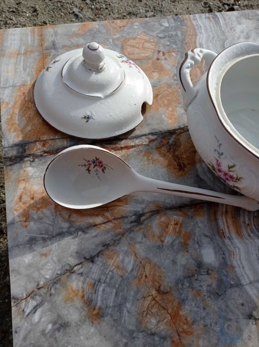 Garażowe wyprzedaze