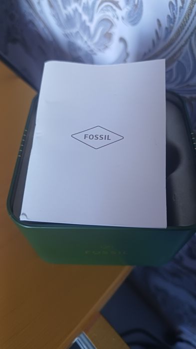 Продам Часы fossil