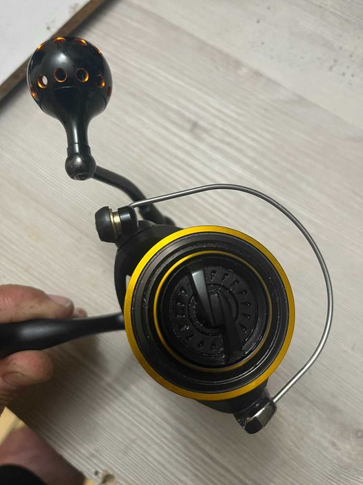 Vendo  carreto pesca Daiwa ,carpelan e seakenite