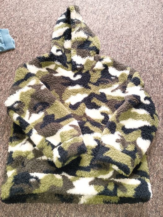 Dwie bluzy r. 128