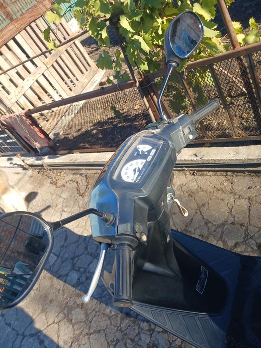 Скутер Suzuki address 100 кубовый .