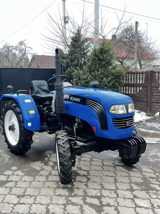 ДТЗ 244 чотирнадцятого року був придбаний в пʼятнадцятому стан робочий