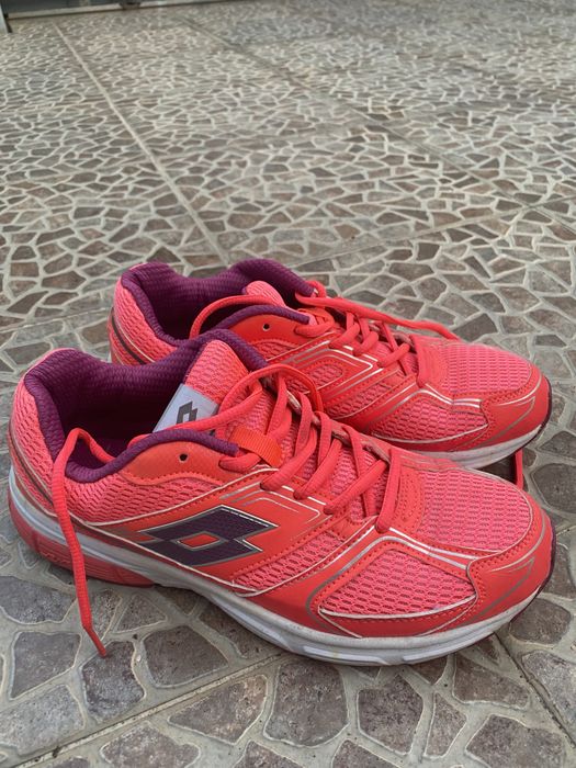 Sapatilas como novas