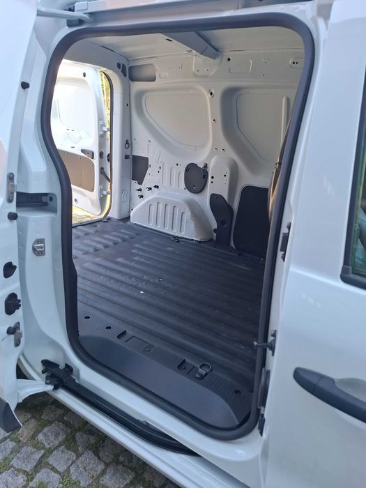 RENAULT EXPRESS 1.5 BLUE DCI ADVANCE NACIONAL DE 2022 (COM IVA DEDUTIVEL INCLUIDO)