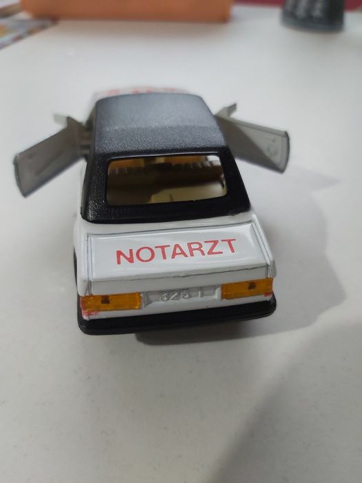 Bmw 325i super model