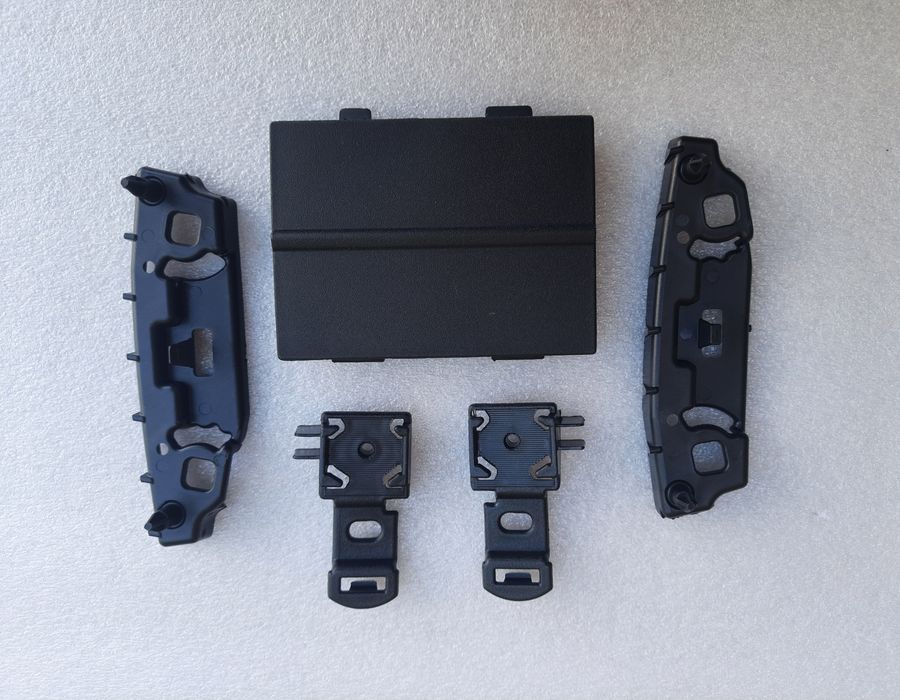 Бампер передній Ford Escape 20-23 жалюзі фара молдинг LJ6Z17D957AAPTM